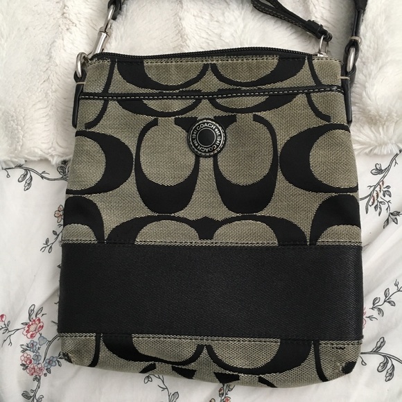 Crossbody Coach bag - Picture 1 of 2